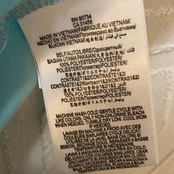 Mint green BCBGeneration blouse - Picture 9 of 11